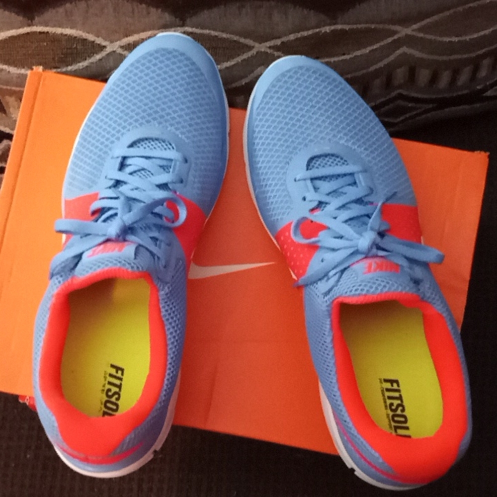 Women's Sneakers